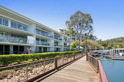 Jacaranda Noosa - Hotel Accommodation 0