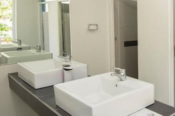 Cstay - Hotel Accommodation 3