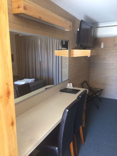 Alexander Motor Inn Moree - Hotel Accommodation 0