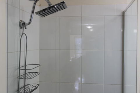 Australian Home Away At East Doncaster Andersons Creek 1 - Hotel Accommodation 5