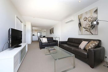 Accommodate Canberra - Aspire - Hotel Accommodation 0