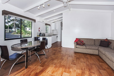 Naracoorte Holiday Park - Hotel Accommodation 4