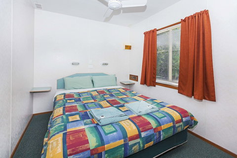 Naracoorte Holiday Park - Hotel Accommodation 5