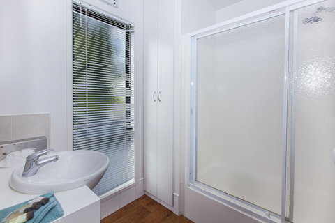 Naracoorte Holiday Park - Hotel Accommodation 2