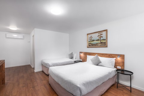 Lilydale Motor Inn - Hotel Accommodation 6