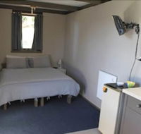Flinders Island Cabin Park - Hotel Accommodation
