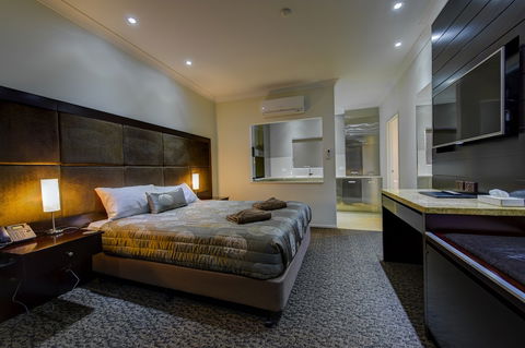 Western Downs Motor Inn - Hotel Accommodation 4