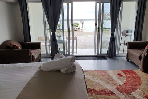 Applebay Guest House - Hotel Accommodation 6