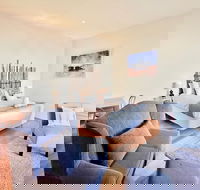 Phoenix Apartments - Hotel Accommodation
