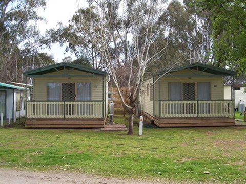 Cohuna Waterfront Holiday Park - Hotel Accommodation 1