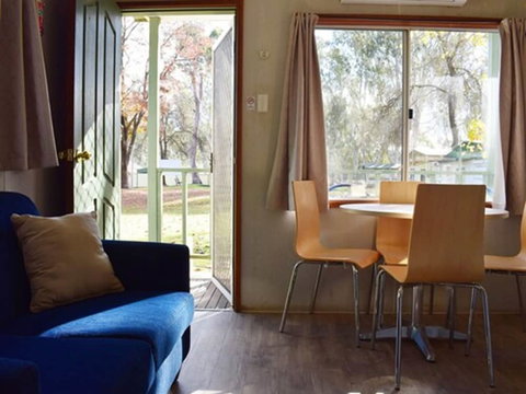 Cohuna Waterfront Holiday Park - Hotel Accommodation 6