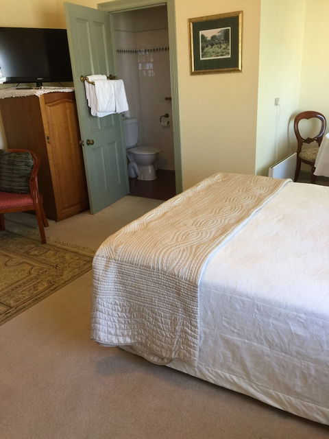 Victoria House - Hotel Accommodation 5