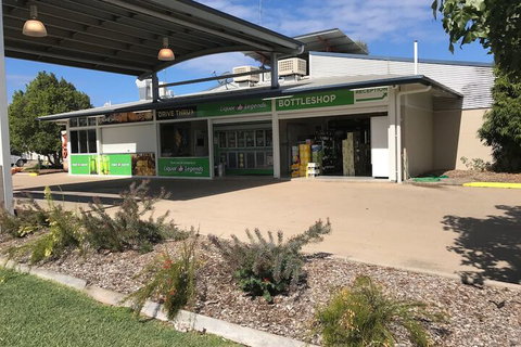 Banana Hotel Motel - Hotel Accommodation 7