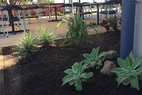 Banana Hotel Motel - Hotel Accommodation 5