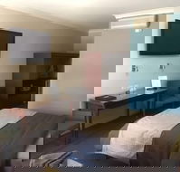 Pastoral Hotel Motel - Hotel Accommodation