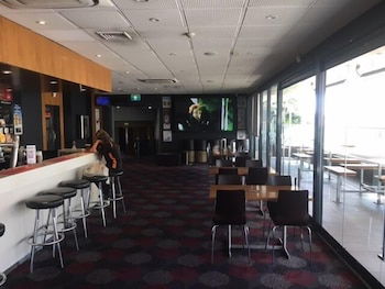 Pastoral Hotel Motel - Hotel Accommodation 6