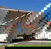 Fossicker Caravan Park - Hotel Accommodation