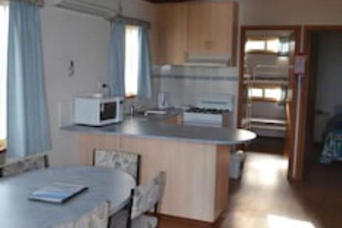 Holiday Lifestyle Henty Bay Portland - Hotel Accommodation 5
