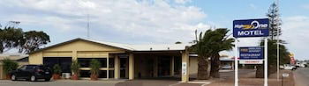 Highway One Motel Port Augusta - Hotel Accommodation 0