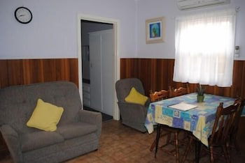 Anchorage Holiday Units - Hotel Accommodation 3