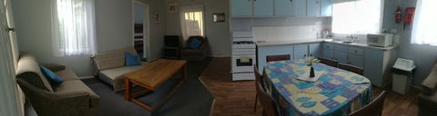 Anchorage Holiday Units - Hotel Accommodation 2