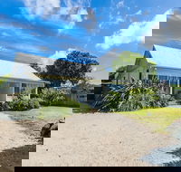 Beachfront Cottages Torquay - Hotel Accommodation