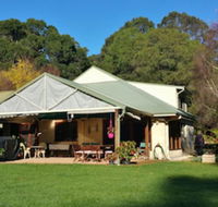 Canterbury Cottage Northcliffe - Hotel Accommodation
