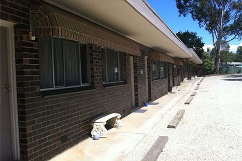 Tartan Motel - Hotel Accommodation 1