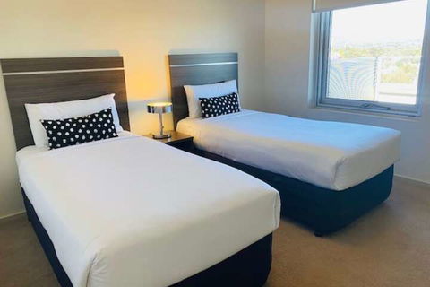 Hume Serviced Apartments - Hotel Accommodation 4