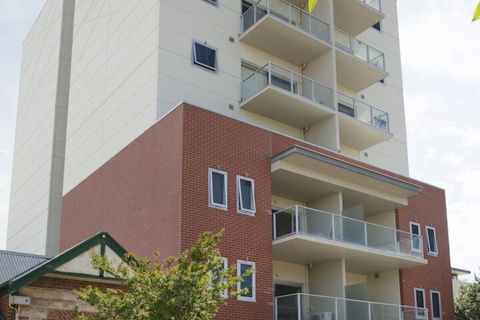 Hume Serviced Apartments - Hotel Accommodation 2