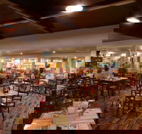 Bribie Island Hotel - Hotel Accommodation