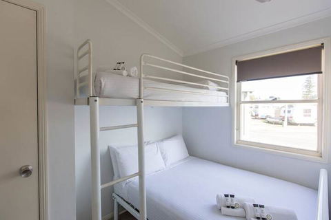 Broadwater Tourist Park - Hotel Accommodation 7