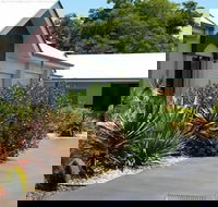 Annand Mews Serviced Apartments - Hotel Accommodation