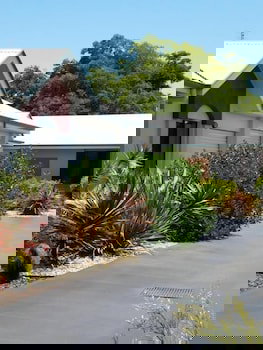 Annand Mews Serviced Apartments - Hotel Accommodation 0