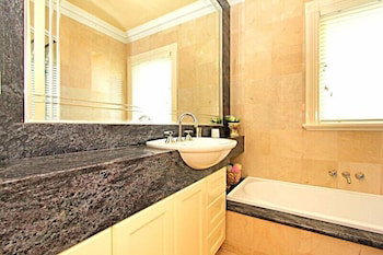 ABC Accommodation - Rosebud - Hotel Accommodation 3