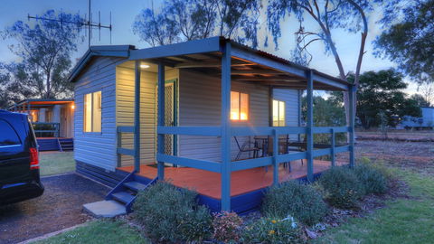 Cobar Caravan Park - Hotel Accommodation 0