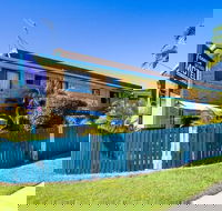 Tannum on the Beach Motel - Hotel Accommodation