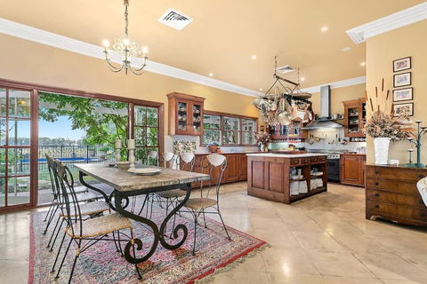 Vinden Estate Homestead - Hotel Accommodation 6