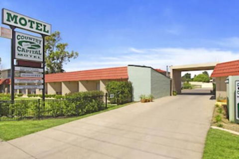 Country Capital Motel - Hotel Accommodation 1
