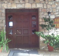 25 Bradley Drive - Hotel Accommodation