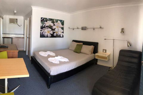 Carnarvon Gateway Motel - Hotel Accommodation 7
