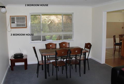 Ocean Beach Hideaway - Hotel Accommodation 5