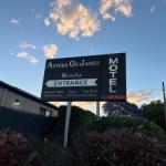Asters On James Motor Inn - Hotel Accommodation 0