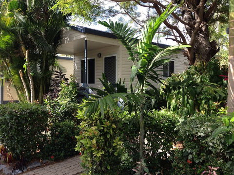 Riverside Tourist Park - Hotel Accommodation 4