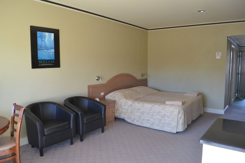 Yarrawonga Mulwala Golf Club Resort - Hotel Accommodation 3