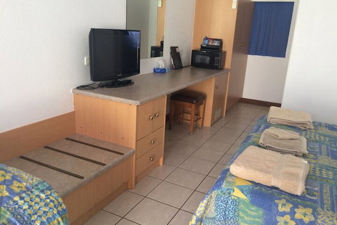 Paraway Motel - Hotel Accommodation 3