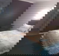 Christies Beach Hotel - Hotel Accommodation