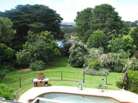 Leafield Cottages - Hotel Accommodation 1