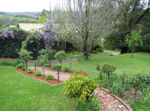 Leafield Cottages - Hotel Accommodation 6
