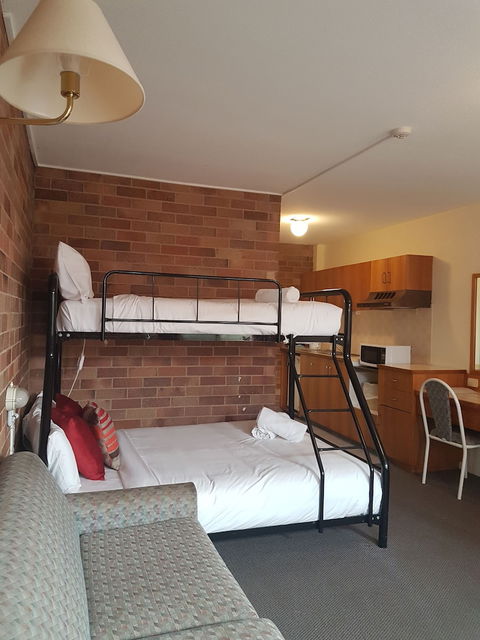 All Seasons Motel Armidale - Hotel Accommodation 3